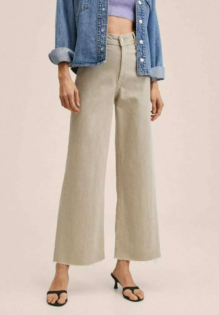 Clothing * | Mango Catherin Flared Jeans Sand