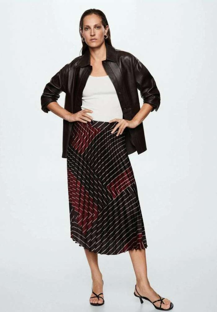 Clothing * | Mango Ines Pleated Skirt Donkerrood