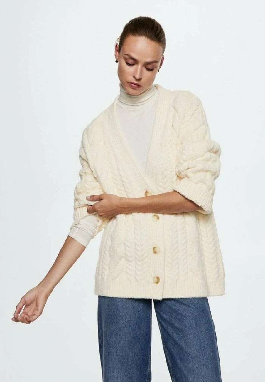 Clothing * | Mango Cablin Cardigan Sandfarvet