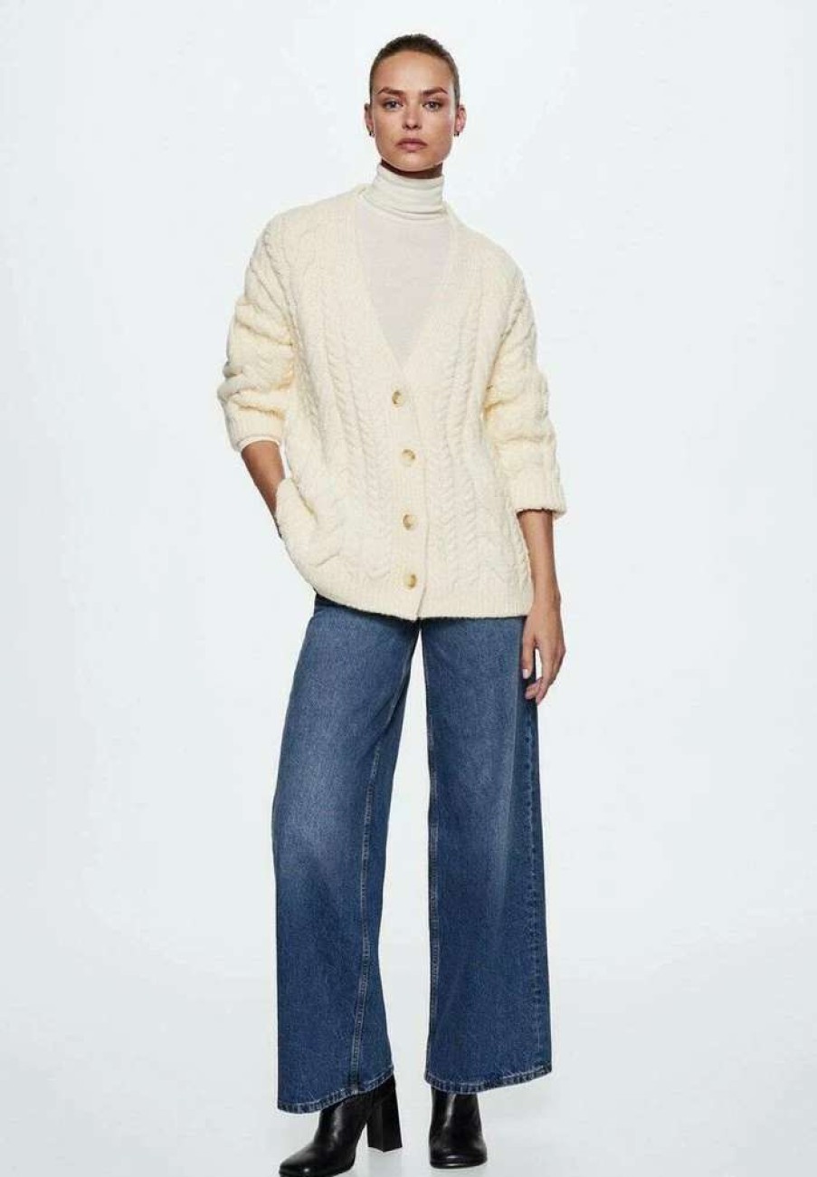 Clothing * | Mango Cablin Cardigan Sandfarvet